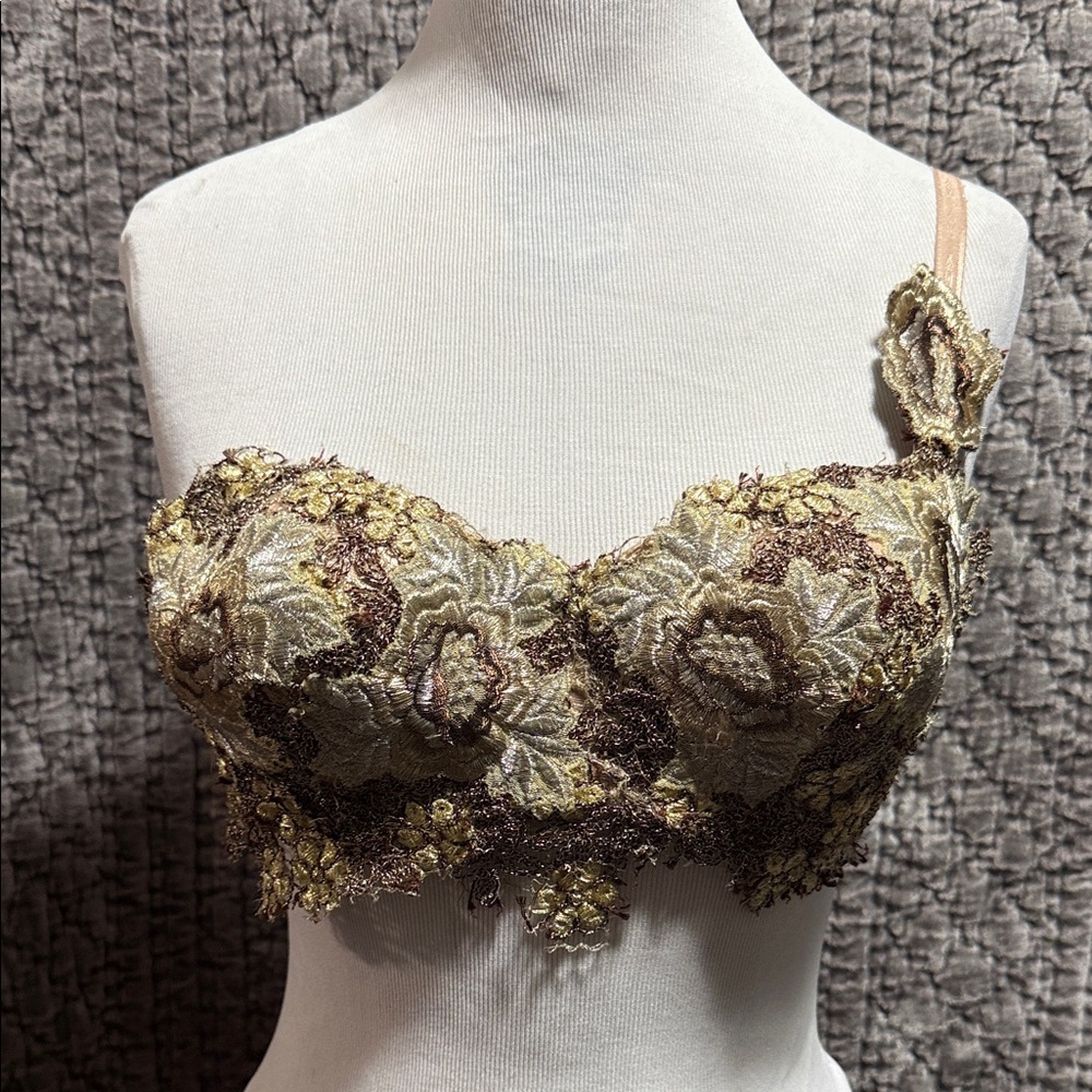 Embroidered Floral Bustier Top